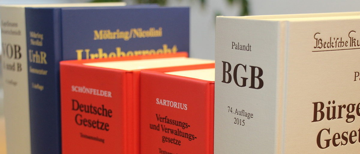 Bücher, Gesetzestexte, BGB, Recht, Gesetz