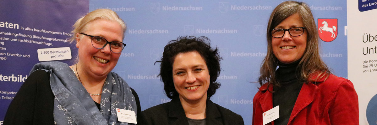 Meike Ossenbrügge, Dr. Carola Reimann, Christina Völkers (v.l.) Meike Ossenbrügge, Dr. Carola Reimann, Christina Völkers (v.l.)