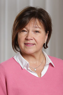 Heike Höft ist Ihnen bei Fragen gern behilflich Heike Höft ist Ihnen bei Fragen gern behilflich
