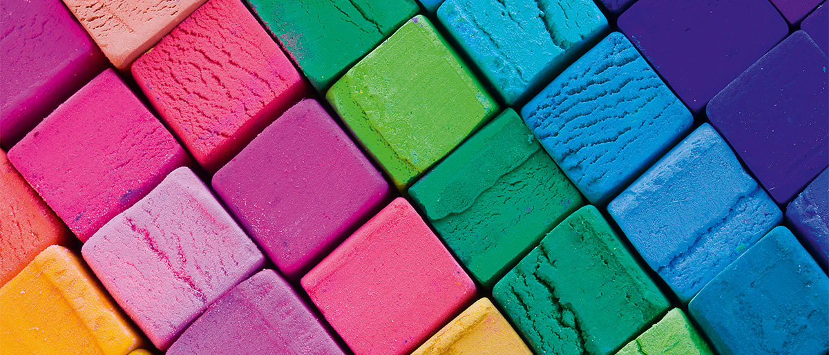 colores, mosaico, pastel, pasteles, carboncillos, pintar, dibujar, optimismo, arco iris, pink, rosa, fucsia, azul, magenta, lila, violeta, cuadros, diagonal, composicion, macro, close up, textura, rugoso, alegre, alegria, soft, softness, acuarelas, temperas, olio, arte, artistico, creativo, desigual, simetrico, asimetrico, maths, matematicas, ritmo, armonia