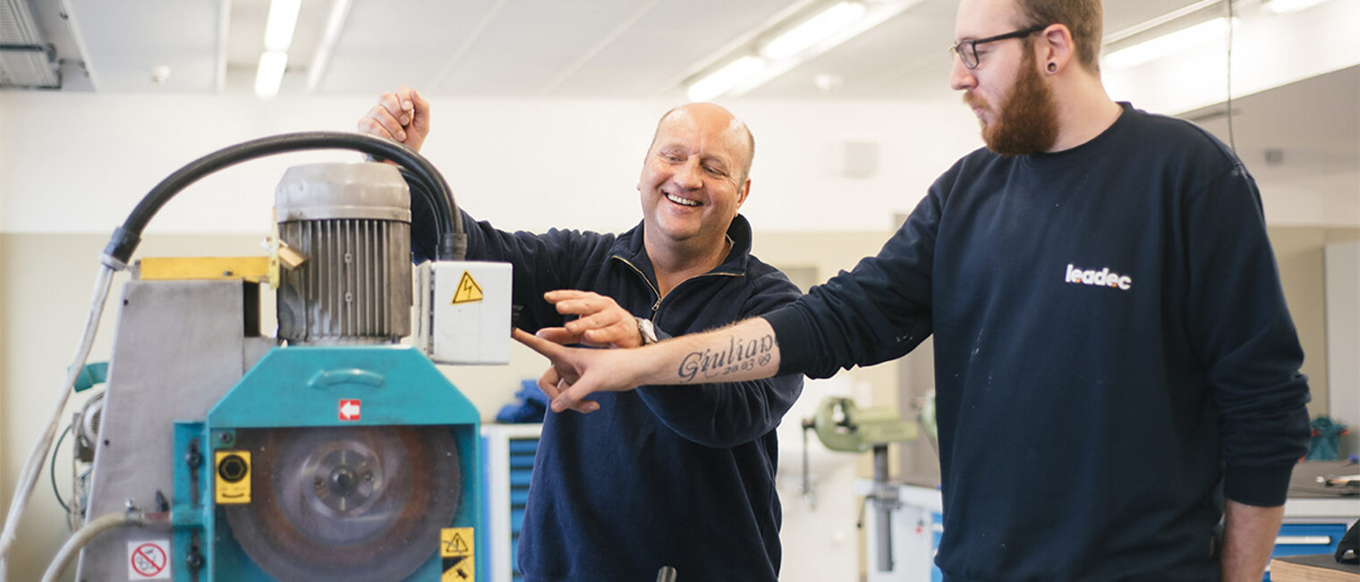 Metall - Bildung und Weiterbildung Schlagwort(e): Metall, Braunschweig, Technologiezentrum, Technologiezentren, TZH, ÜLU, Überbetriebliche Lehrlingsunterweisung, Unterricht, Bildung, Fortbildung, Weiterbildung, Meister, Meisterkurs, Seminar, Seminare, Bildungszentrum, Berufsbildung