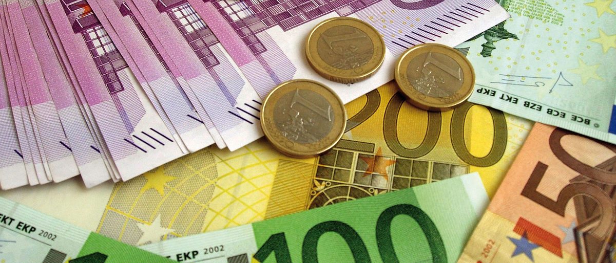 money, capital, euro, calculator, finance, note, bond, cash, payment, cost, coin, income, profit, prize, credit, bank, business