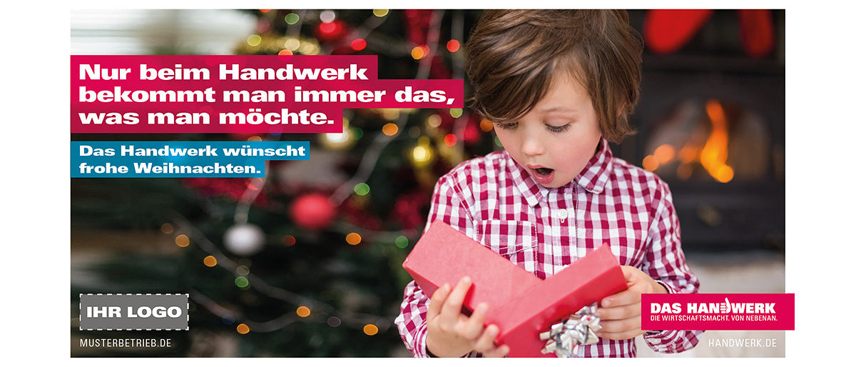 Die Weihnachtskarte kann im Werbeartikelshop bestellt werden. Die Weihnachtskarte kann im Werbeartikelshop bestellt werden.