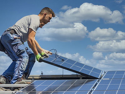 Installation einer Photovoltaik-Anlage