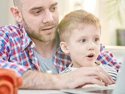 Kinderbetreuung während der Arbeit