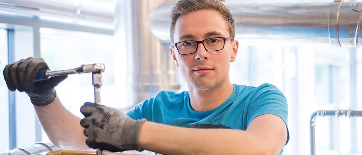 Meistervorbereitung in den Technologiezentren der Handwerkskammer Meistervorbereitung in den Technologiezentren der Handwerkskammer