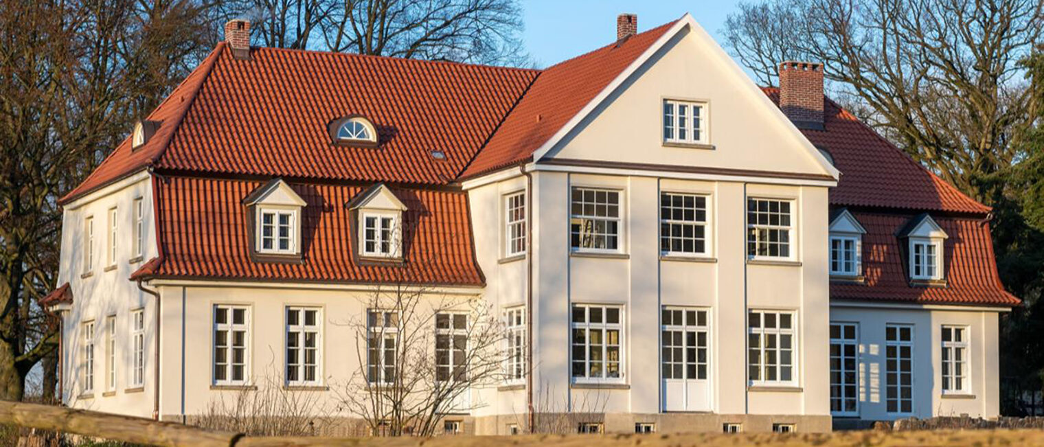 Tischlerei Dittmer aus Amt Neuhaus gewinnt für die Restaurierung historischer Fenster den Handwerkerpreis im Denkmalschutz.