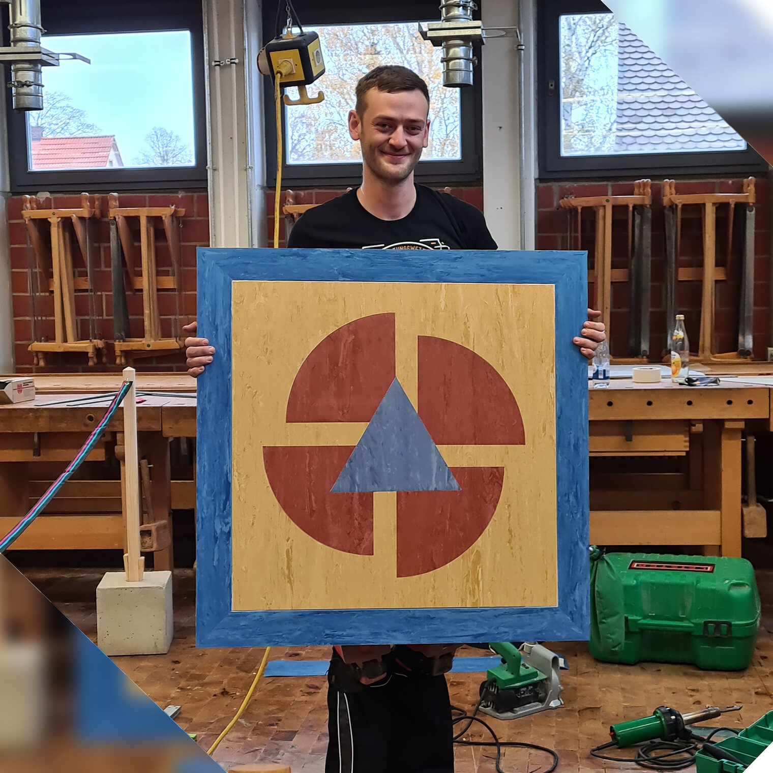 Bodenleger Christoph Howe hat den Kreativwettbewerb "Die Gute Form im Handwerk" gewonnen. 