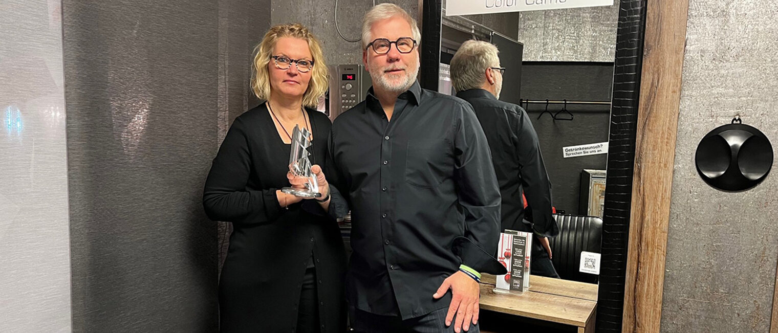 Friseur Stümpel Team Teß gewinnt den Lünale-Handwerkspreis. Der Friseur Stümpel Team Teß Intercoiffure wurde mit dem Lünale-Handwerkspreis 2021 ausgezeichnet
