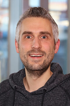 Markus Siebert ist Ihnen bei Fragen gern behilflich. Markus Siebert ist Ihnen bei Fragen gern behilflich.