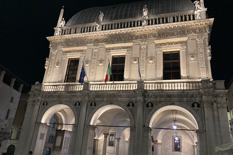 Symbolbild Auslandspraktikum in Brescia/Italien