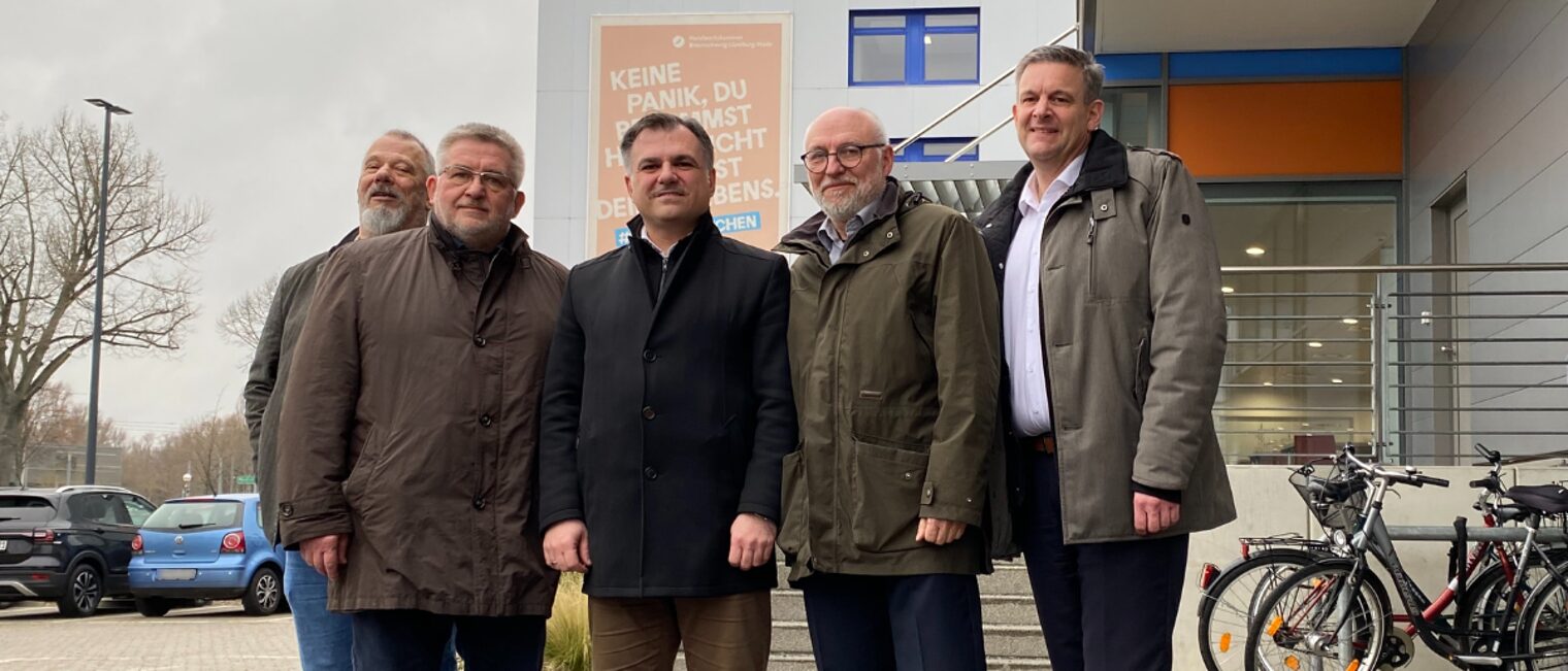 SPD-Bundestagsabgeordneter Christos Pantazis besucht Ukraine-Projekt der Handwerkskammer