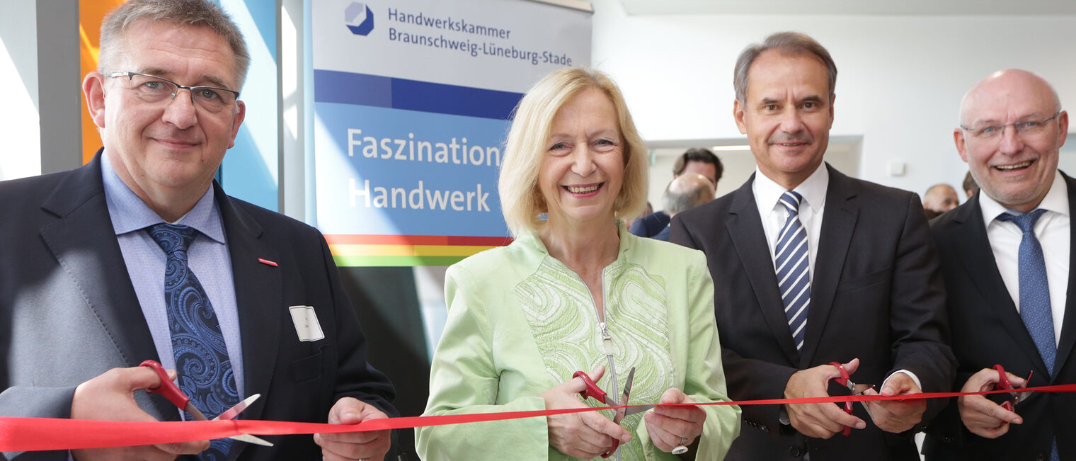 TZH BS, Technologiezentrum Braunschweig, Einweihung, Bundesbildungsministerin, Wanka, Markurth, Oberbürgermeister