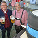 Ein Prosit! Kammerpräsident Detlef Bade mit Lüneburgs Bürgermeister Eduard Kolle
